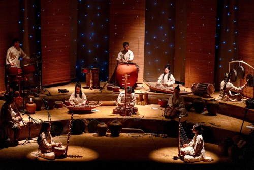 “GOm show” -  kể chuyện âm nhạc Việt bằng gốm